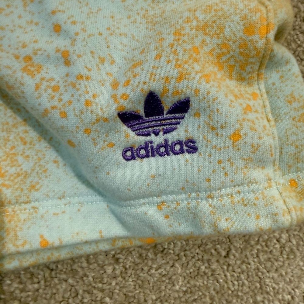 Adidas Women's Originals Boyfriend Allover Print Shorts - Picture 2 of 4